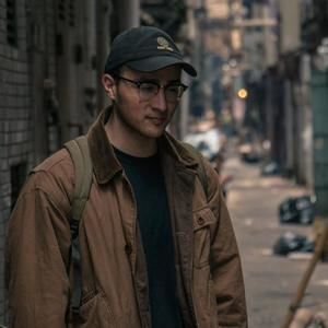 Meet your Posher, Cesar